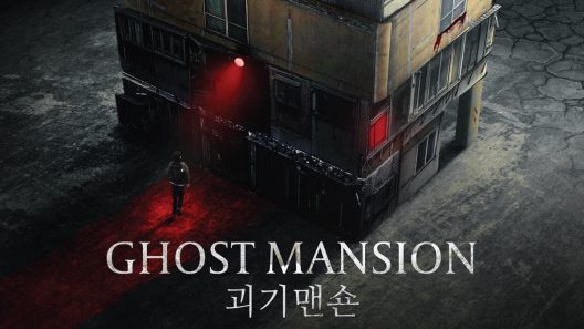 فيلم The Grotesque Mansion 2021 مترجم