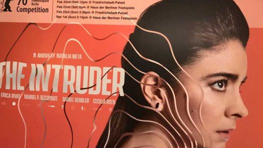 فيلم El prófugo 2021 مترجم