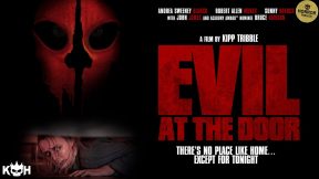 فيلم Evil at the Door 2022 مترجم