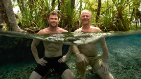 فيلم Chris Hemsworth: A Road Trip to Remember 2025 مترجم