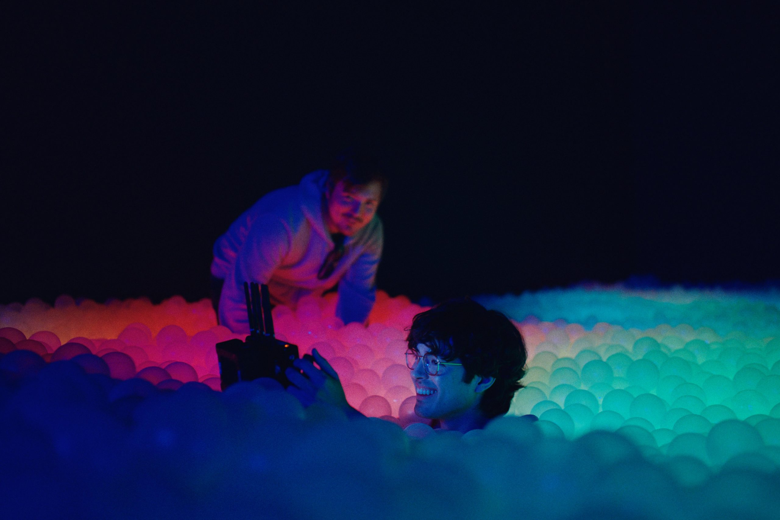 فيلم Twinless 2025 مترجم