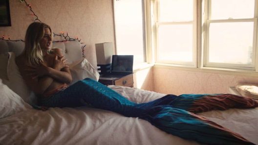 فيلم Pretty Miss Lolly 2025 مترجم