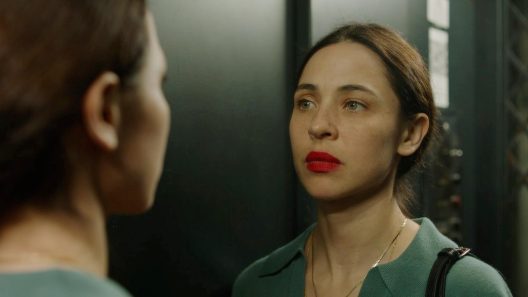 فيلم The Currents 2025 مترجم